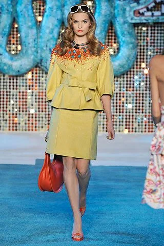 Look 17